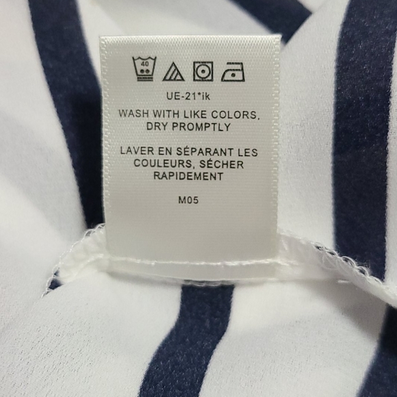New! VAN HEUSEN Striped Top - Picture 6 of 8